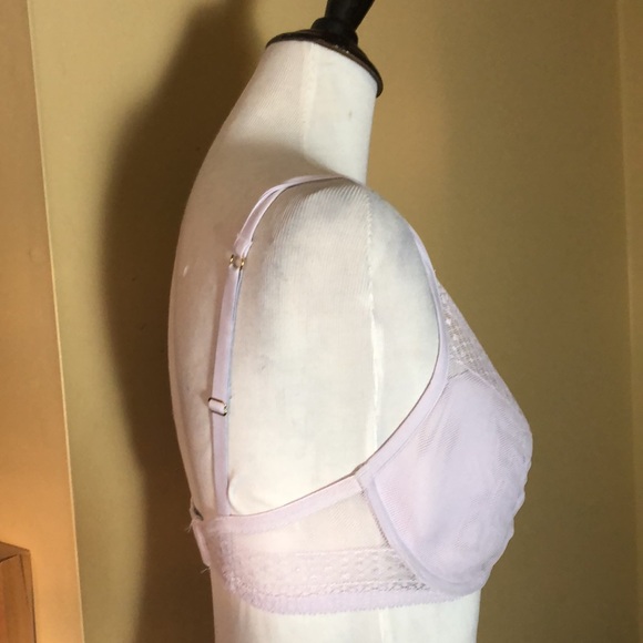 VICTORIA SECRET Size 34DD Incredible Plunge PushUp Lace Pad Underwire $68 NEW - Picture 4 of 13